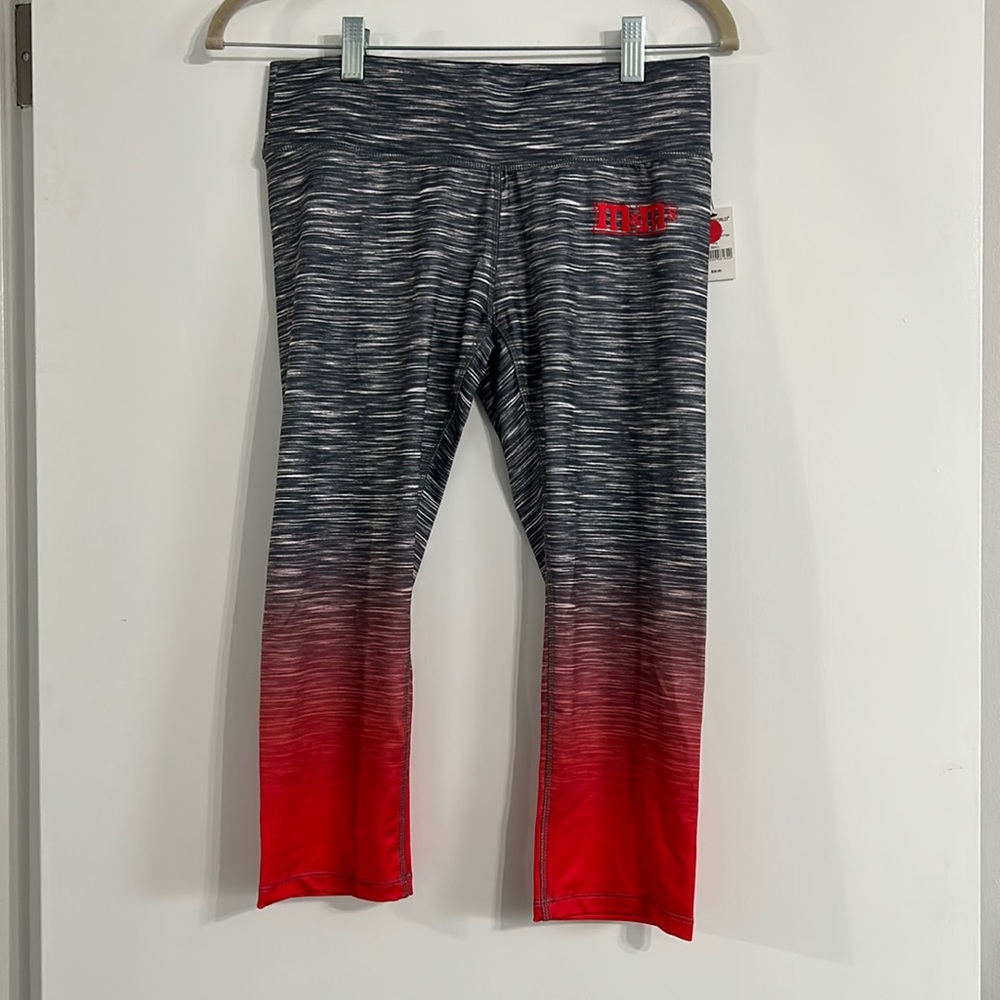 M&m crop leggings